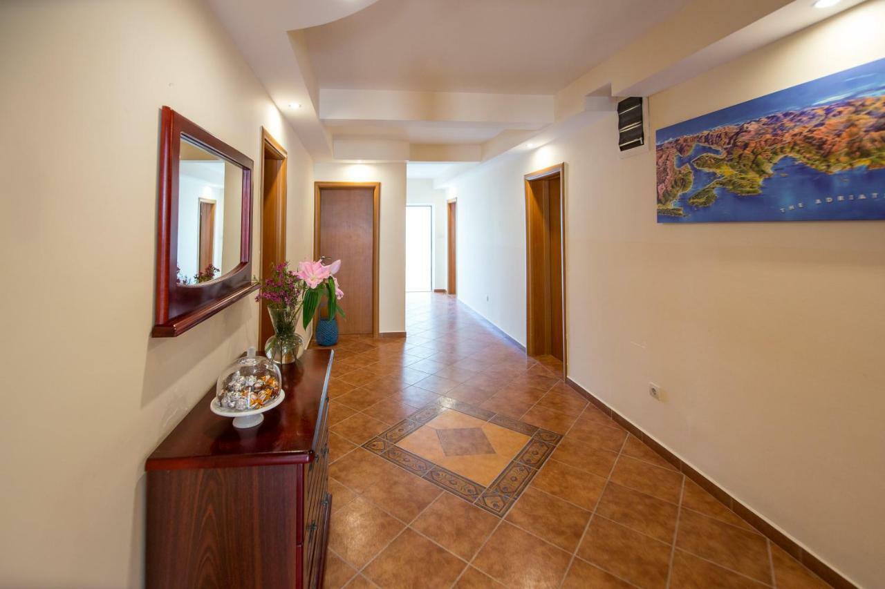 Villa DiEden Budua Esterno foto